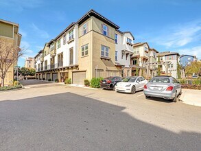 4050 Kinsale St in Dublin, CA - Building Photo - Building Photo