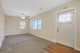 864 S Sherman St in Spokane, WA - Building Photo - Building Photo