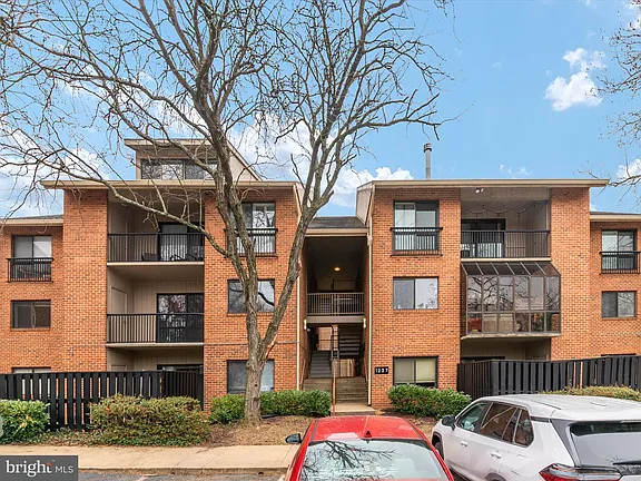1227 Gemini Dr, Unit 1227 Gemini E in Annapolis, MD - Building Photo - Building Photo