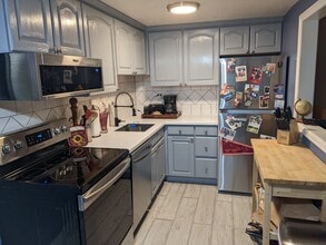 655 N Pearl St, Unit 208 in Denver, CO - Building Photo - Building Photo