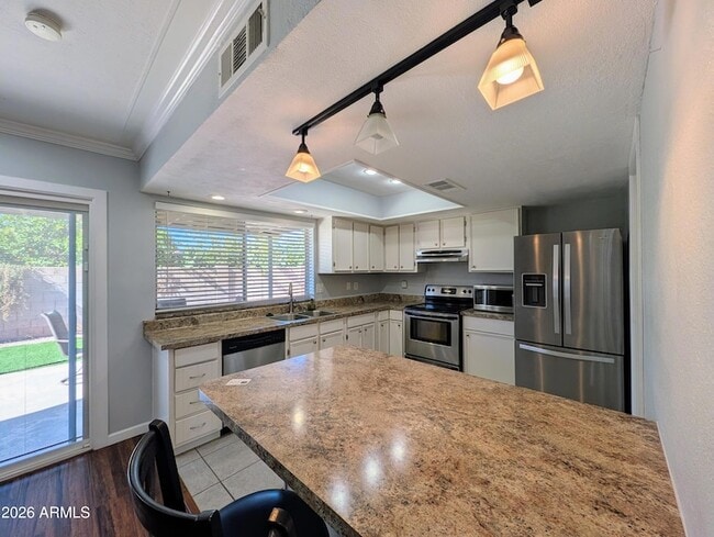 property at 10044 N 39th Ln