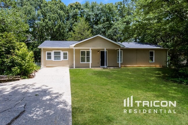 3276 Lancer Dr