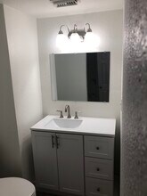 125 Forrest Ave in San Antonio, TX - Building Photo - Building Photo