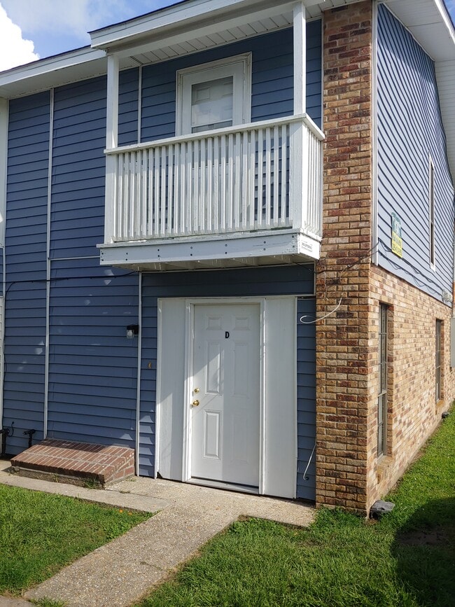 118 Oak Ridge Ave in Donaldsonville, LA - Building Photo - Building Photo