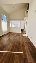 42 Skyflower Ln in Simi Valley, CA - Building Photo - Building Photo