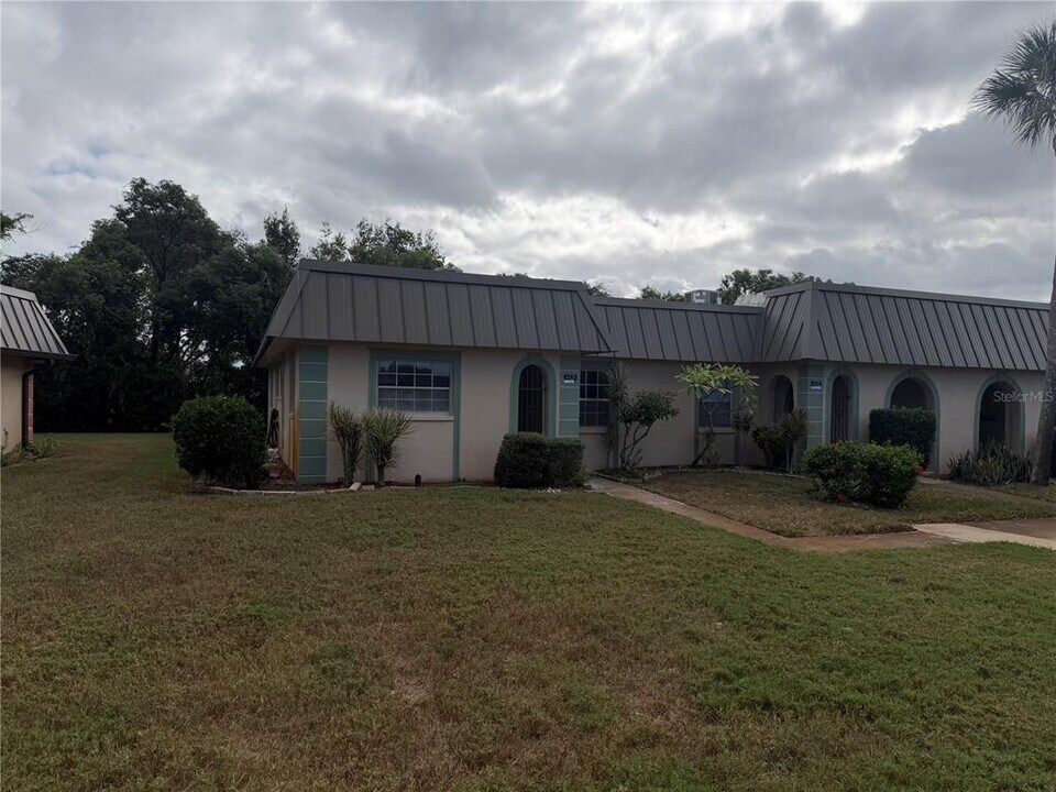 4428 Sunstate Dr in New Port Richey, FL - Building Photo