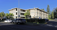 Kalani Gardens in Mililani, HI - Building Photo - Building Photo