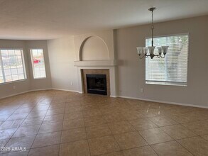 8460 W Aster Dr in Peoria, AZ - Building Photo - Building Photo