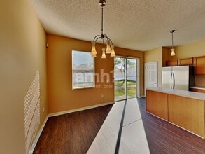 1962 Kimlyn Cir in Kissimmee, FL - Foto de edificio - Building Photo