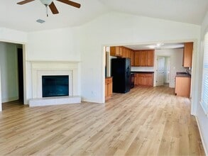301 Bloomsbury Ave in Fairhope, AL - Building Photo - Building Photo