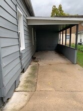 730 E Main St in Morris, IL - Building Photo - Building Photo