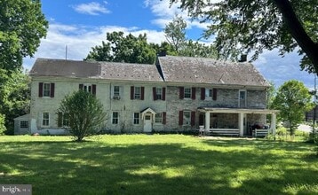 1101 Eberts Ln in York, PA - Building Photo - Building Photo