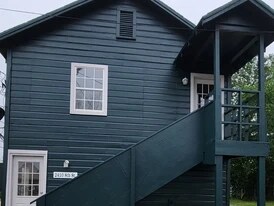 2410 8th St in Bay City, TX - Building Photo