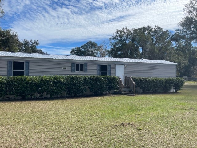 1609 S W 2nd Dr in Chiefland, FL - Building Photo - Building Photo