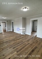 239 E Jefferson Blvd in Mishawaka, IN - Building Photo