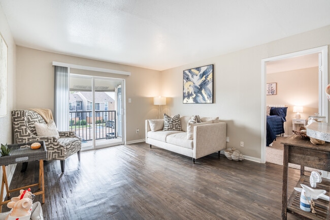 Apollo Palms Apartments