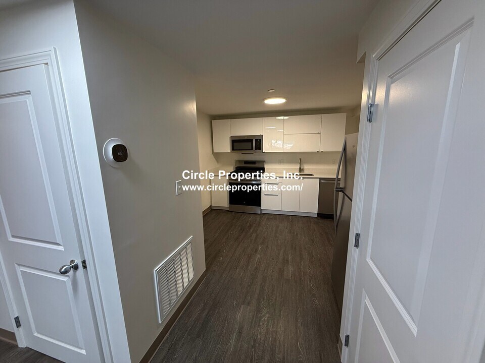 25 Darling St, Unit 11 in Boston, MA - Building Photo