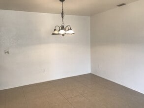 3561 Tomahawk Dr in Lake Havasu City, AZ - Building Photo - Building Photo
