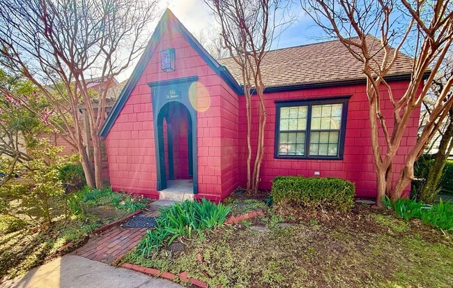 516 N University Blvd in Norman, OK - Building Photo - Building Photo