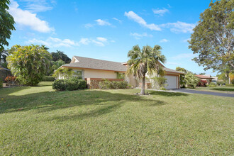 20870 Sugarloaf Ln in Boca Raton, FL - Building Photo - Building Photo