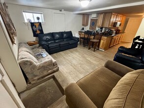 623 S Jefferson St in Moscow, ID - Foto de edificio - Building Photo