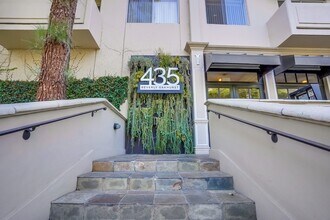 435 N Oakhurst Dr in Beverly Hills, CA - Foto de edificio - Building Photo