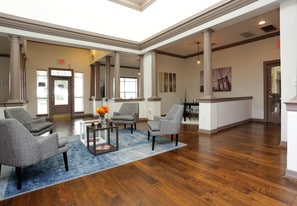 Silverleaf Apartments