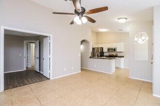 882 E Taylor Trail in San Tan Valley, AZ - Building Photo - Building Photo