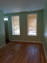 2626 S Throop St, Unit #2 in Chicago, IL - Building Photo - Building Photo