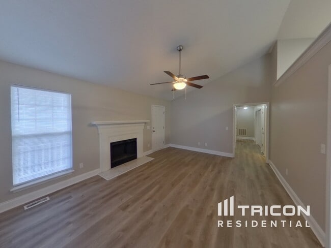 1003 Cambridge Oaks Dr in Columbia, SC - Building Photo - Building Photo