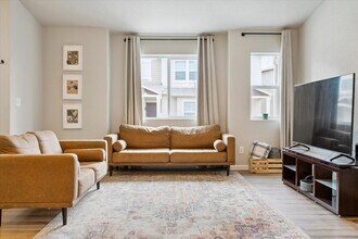 6225 White Wolf Pt in Colorado Springs, CO - Building Photo - Building Photo