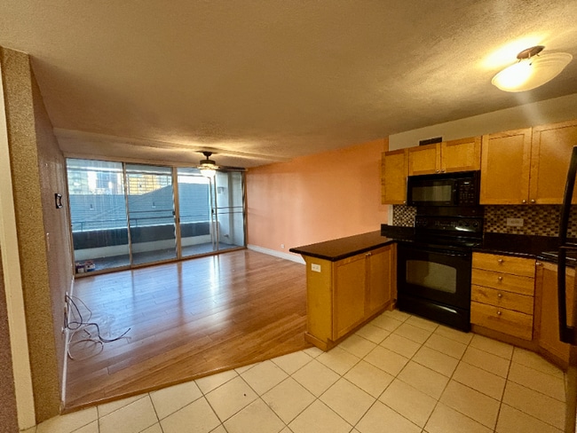 430 Kaiolu St in Honolulu, HI - Building Photo - Building Photo
