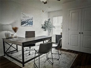 6501 NW Vandergriff St in Bentonville, AR - Building Photo - Building Photo