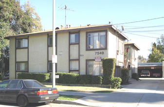 7548 Canby Ave in Reseda, CA - Building Photo - Building Photo