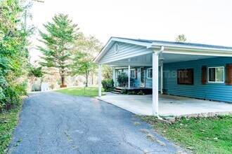 1732 Dry Gap Pike in Knoxville, TN - Building Photo - Building Photo