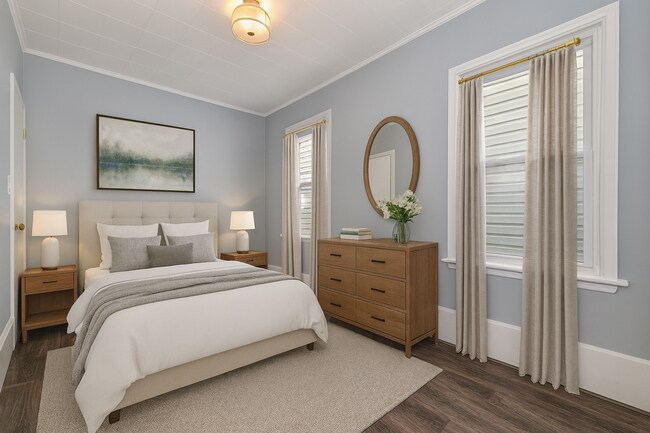 27 W 41st St, Unit Oasis Suite in Bayonne, NJ - Building Photo - Building Photo