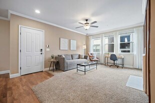 11380 S Virginia St in Reno, NV - Building Photo