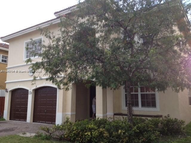 property at 17708 SW 135th Ct