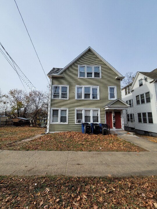 252 Sheffield Ave in New Haven, CT - Building Photo
