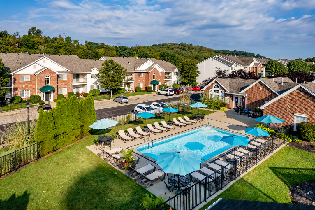 Hidden Ridge in South Park, PA - Building Photo