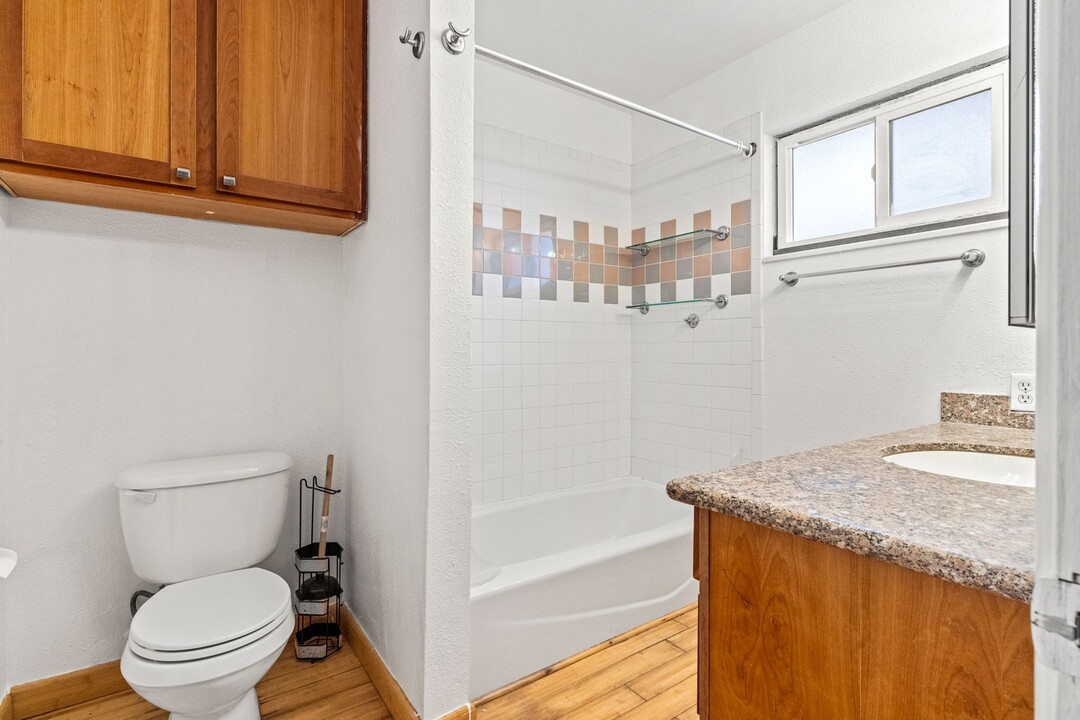 1425 Lakeside Dr in Oakland, CA - Building Photo