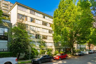 Barafield in Vancouver, BC - Building Photo