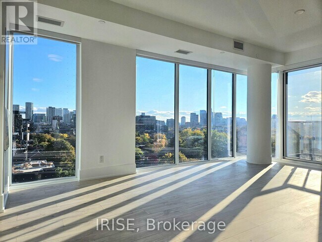 115 Denison Ave in Toronto, ON - Building Photo - Building Photo