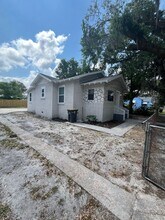 7531 Oakwood St in Jacksonville, FL - Building Photo - Building Photo