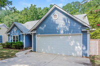 213 Stratford Dr in Indian Trail, NC - Building Photo - Building Photo