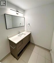 525 New Dundee Rd in Kitchener, ON - Building Photo - Building Photo