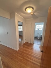 1125 Bohland Ave, Unit 1 in Bellwood, IL - Foto de edificio - Building Photo