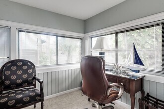 1907 Parker Ave in West Palm Beach, FL - Building Photo - Building Photo