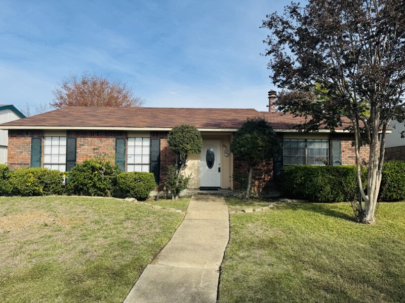 8901 Linda Vista Dr in Rowlett, TX - Building Photo