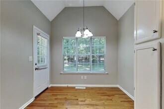 4150 Sterling Pointe Dr in Douglasville, GA - Foto de edificio - Building Photo